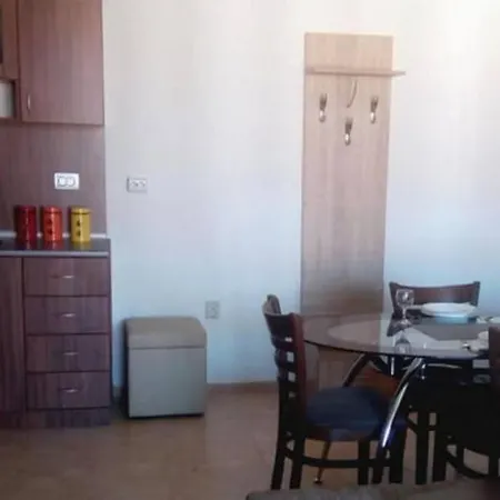 Stylish, 1 Bed With Pool Views Nessebar